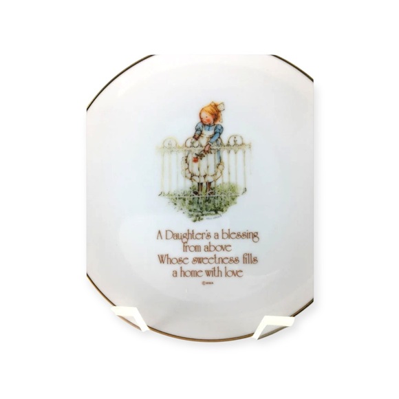 Vintage Lasting Memories A Daughter’s A Blessing Collectible Plate - Picture 2 of 3